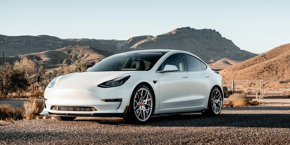 Tesla 5937063 1280