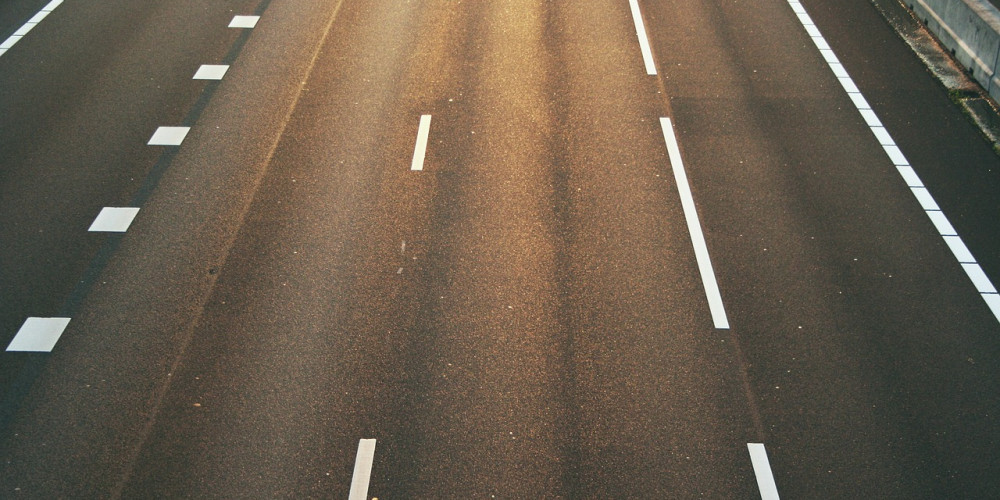 Road 884504 1280